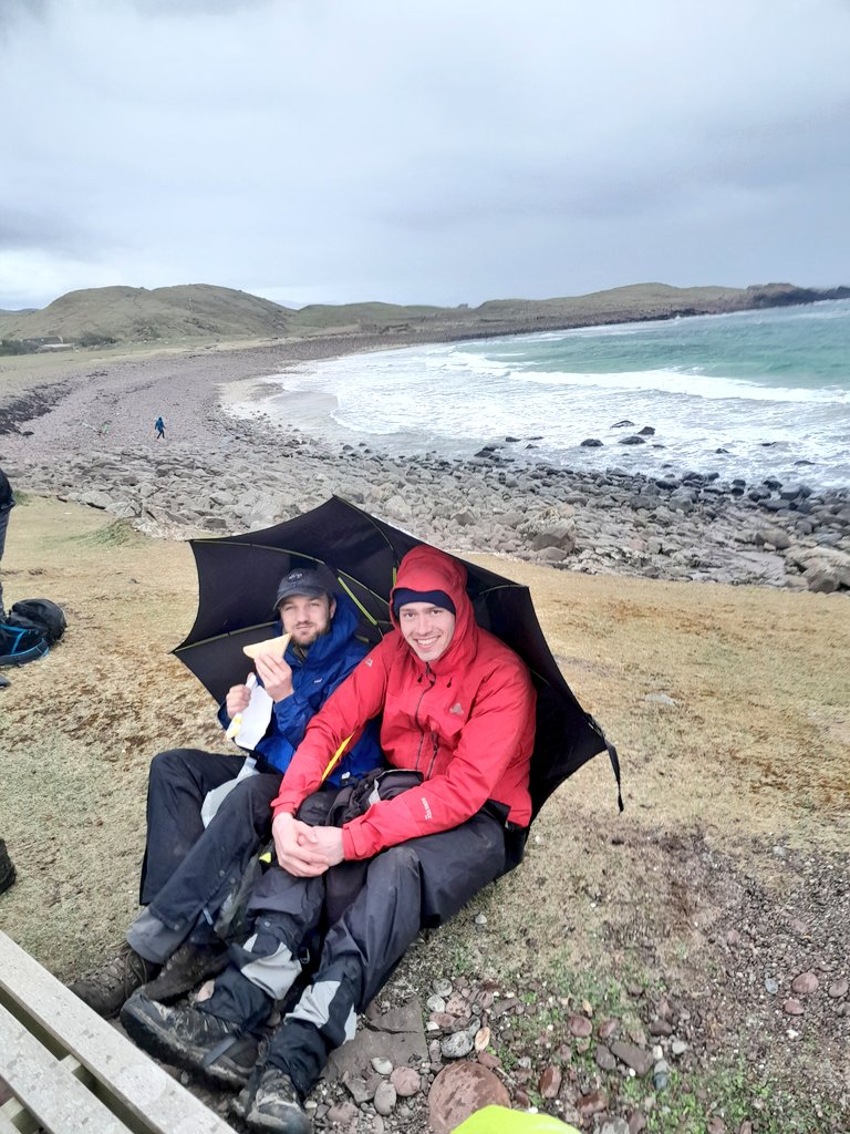 Dispelling the notion of the Boring Billion: Three Proterozoic unconformities, many many red beds and a meteorite impact deposit - not bad for one day in the field with <a href="/OxUniEarthSci/">Oxford Earth Sciences</a>! Thanks to <a href="/AlexGLipp/">Alex Lipp</a> for soft rock enthusiasm and expertise 😃