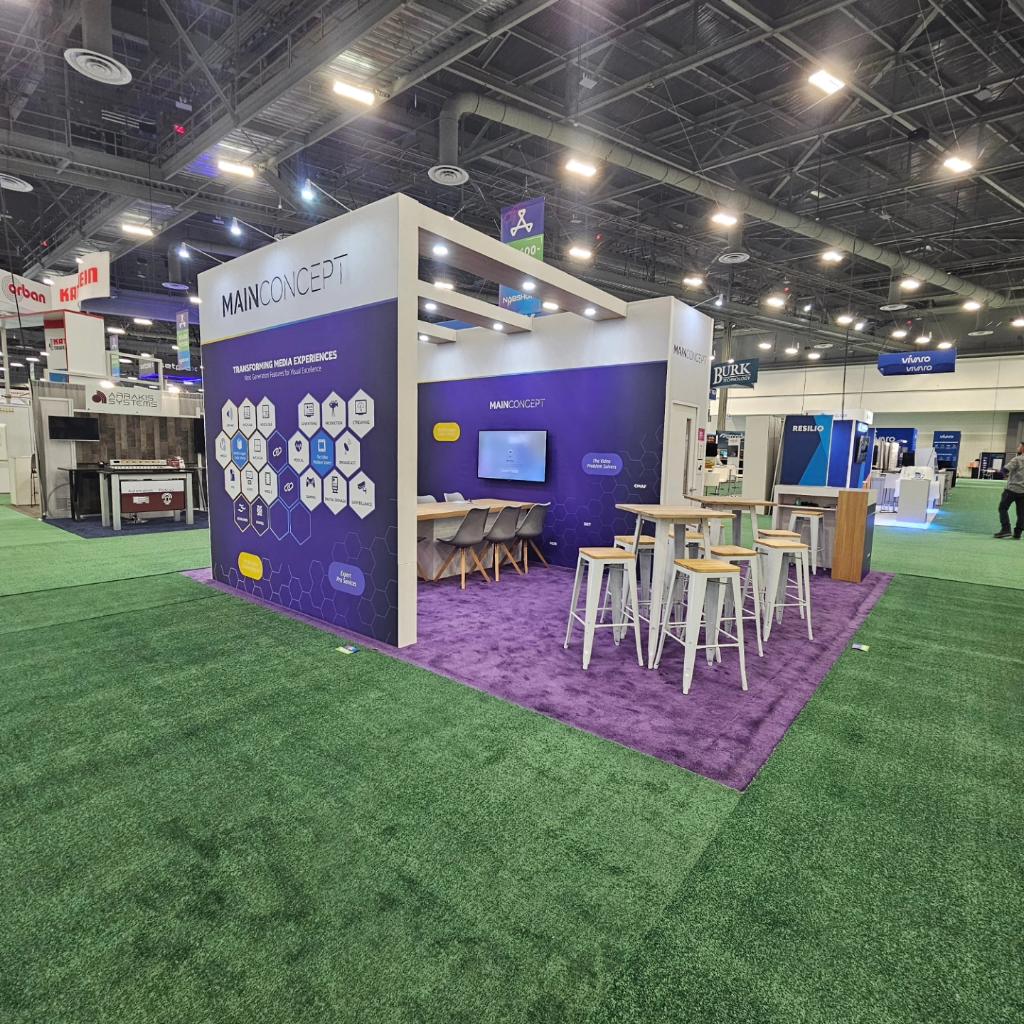 mjs displays 2.0 tweet media