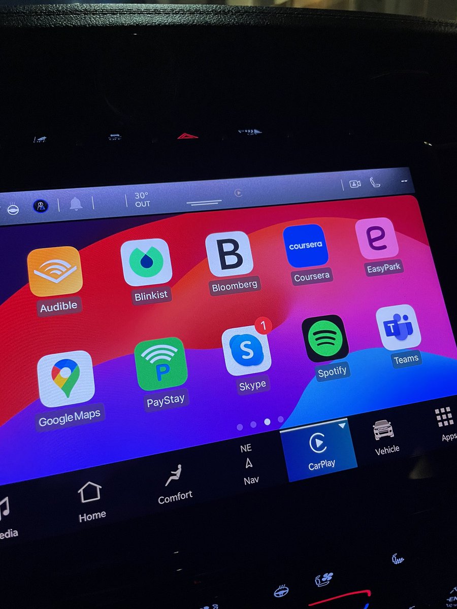 Khalid__Alahmri's tweet photo. #EasyPark
#Paystay
تطبيقات مواقف السيارات في #استراليا تظهر في شاشة سيارتي من خلال #carplay لتسهيل عملية حجز الموقف والدفع!
وخوينا الي في الشرقية مسمي نفسه "دكي" تو تجيه فكرة ال QRCode 🌝 https://t.co/4pwNfS6pBq