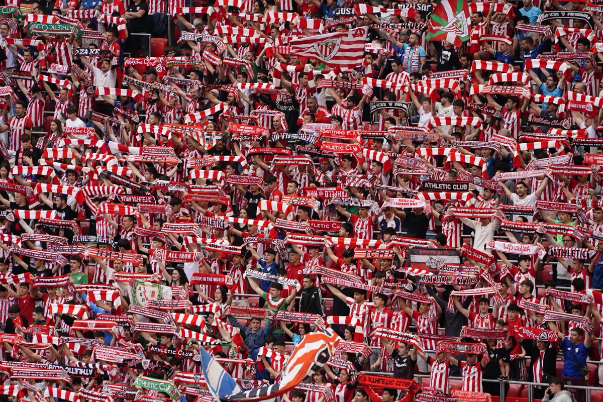 5⃣0⃣.0⃣6⃣1⃣ athleticzales dándolo todo en San Mamés. 💪 Onenak, beti bezala! #AthleticVillarreal #AthleticClub 🦁