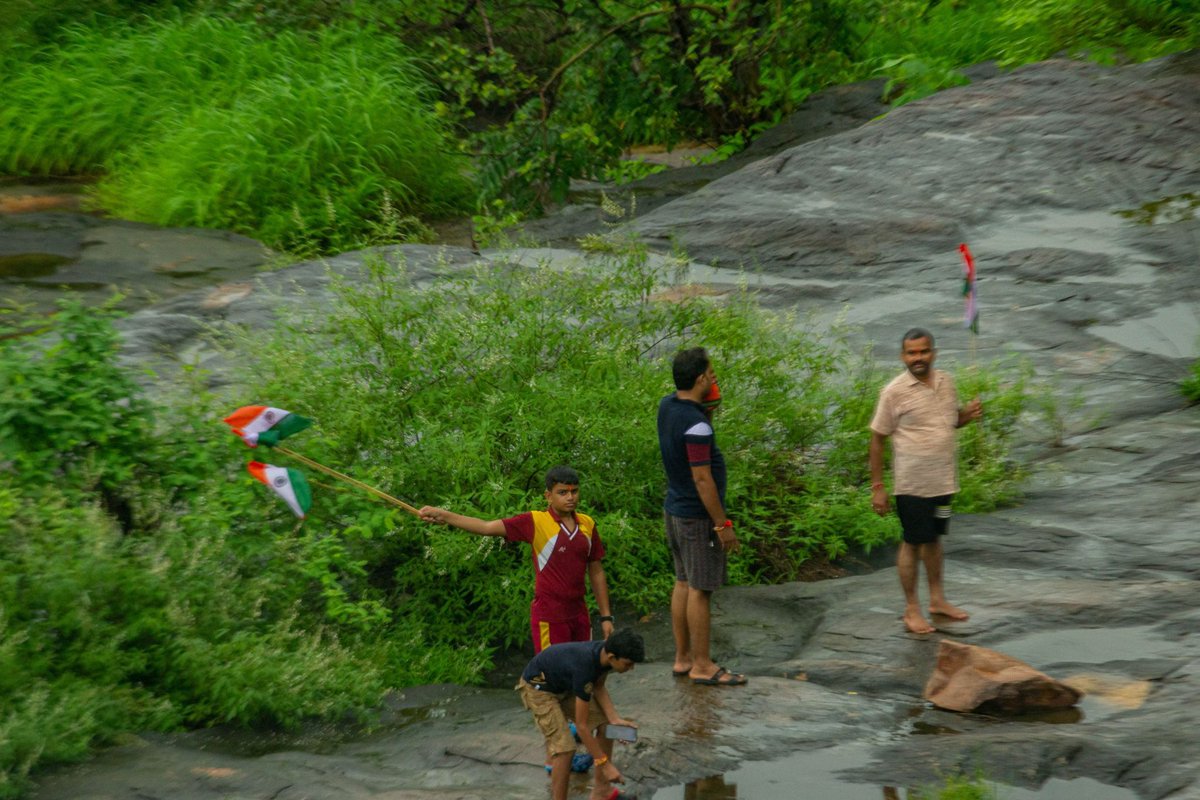 Shabri Waterfall in #Chitrakoot where Lord Rama witnessed the unwavering faith and devotion of Shabri, who lived in this forest and eagerly awaited the Lord during his exile. 

#ExploreIndia @MPTourism @uptourismgov