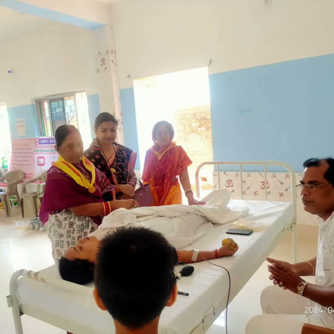 Loving Sairam.. With the blessings of Sri Sathya Sai Baba, the Bhuban Samithi of Dhenkanal District conducted an Amruta Bindu blood donation camp on April 13, 2024. A total of 40 units of blood were collected during the camp. #amrutabindu #blooddonation #Dhenkanal -Media Team