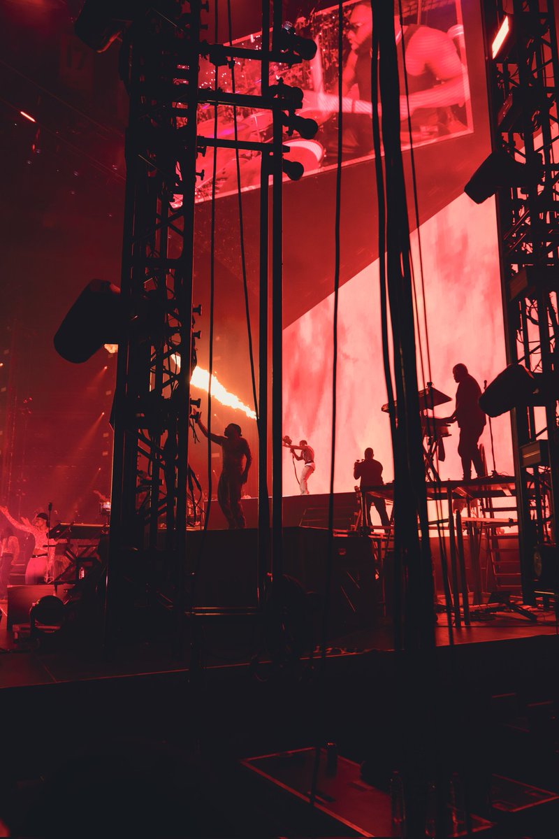 my work from Asake's legendary sold out show at Scotiabank Arena 🇨🇦🇳🇬 
•
shot by <a href="/6itystudios/">6ITY STUDIOS™</a> 📸