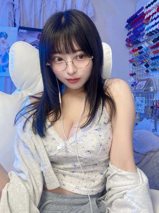 Twitterのコスプレ画像11