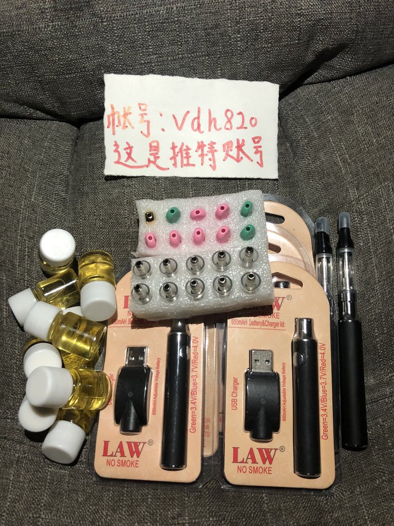 osvaldoolivan1's tweet photo. 上头电子烟 一套5ml 可以200多口 
进口原油  高浓度 一口飞
嗨操 进口烟油 耐用 一次做爱七八口 快感上头 过检 高浓度 

效果：次吸口就上劲. 一口大 两口飞 做爱 1 0 蹦迪 轰趴 身体飘然，腾云驾雾，欲仙欲死！持续一个小时，无论1/0和男女都可用有助睡眠效果 蹦迪效果！夜用助眠神器日用提神醒脑 https://t.co/BsKfPUZ7fp