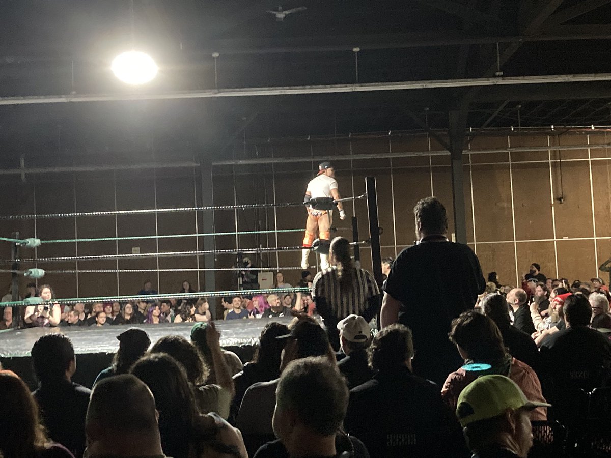 This weekend has been absolutely insane & it ain’t even over yet. Thank you so much for always giving me a warm welcome. I love you, PNW❤️ @doaprowrestling @sosprowrestling @indiewrestling