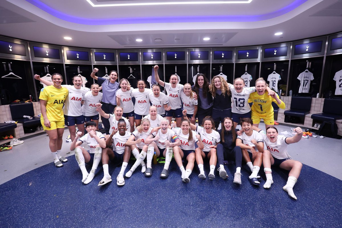 WE’RE GOING TO WEMBLEY! 🤩 So proud of my team! 🤍