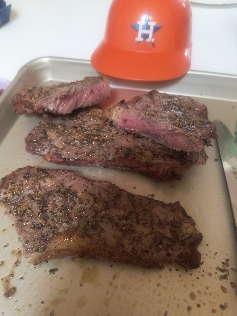 mikemata's tweet photo. @astros baseball and ribeye steaks for the win!
LFGOOOOO #relent https://t.co/l8TLDVTZoM