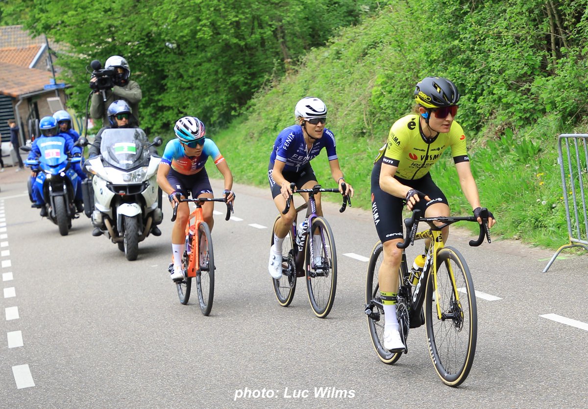 Nothing ventured, nothing gained. Super ride by this power trio today at the women's Amstel Gold Race. @vismaleaseabike @FenixDeceuninck @WMNcycling @procyclingwomen #womenscycling #womensport #WomenEmpowerment (photo: Luc Wilms)