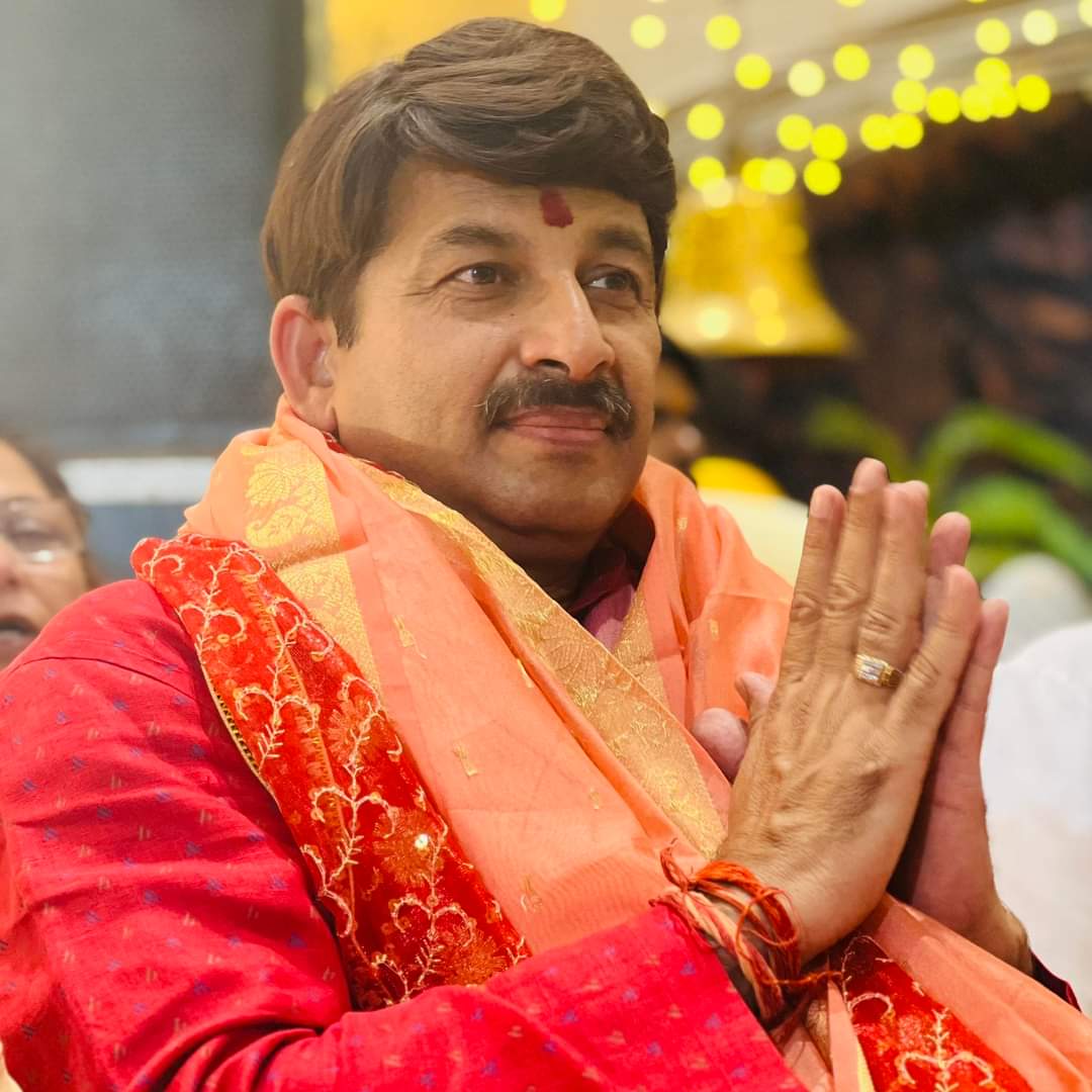 brand_mshweta's tweet photo. आपको क्या लगता है मनोज तिवारी से कन्हैया कुमार कितने वोटों से हारेंगे इस बार ? 

2 लाख 
4 लाख
5 लाख https://t.co/aY8TmyRXRy