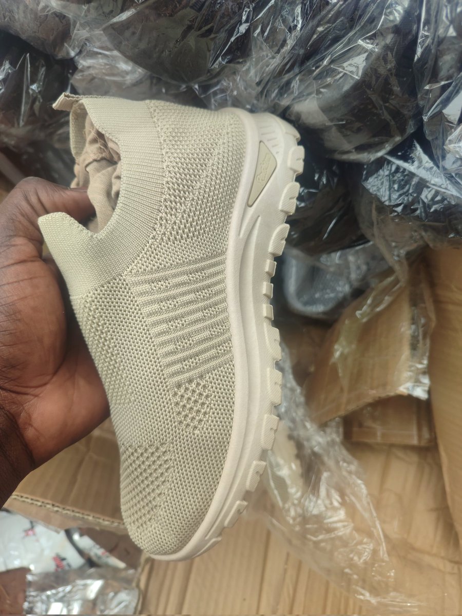 abrahambamas7's tweet photo. Disponible 3500fr nous sommes à Bobo dioulasso expédition possible watsapp 60196146 https://t.co/fMwpoRksgi
