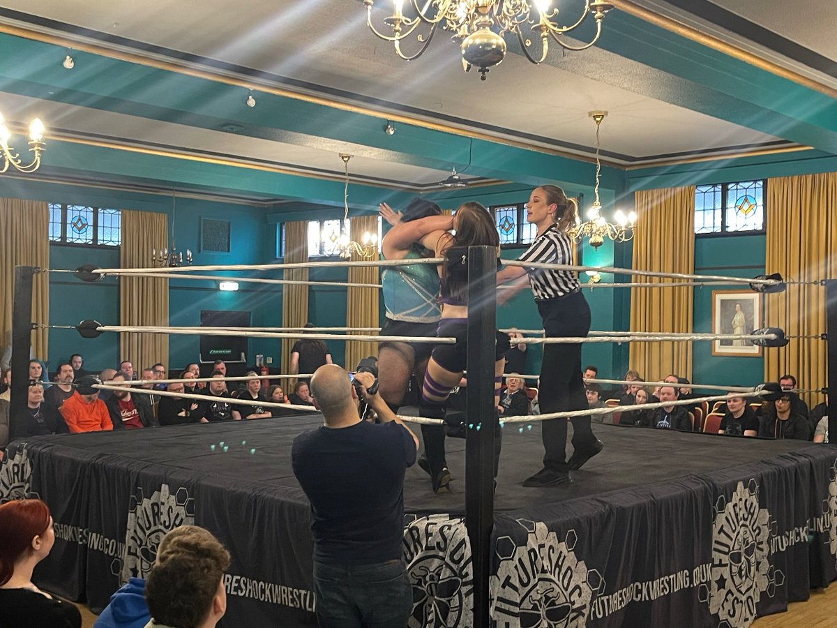 Women's Championship Match time! Leah Raven v Lucy Sky The master of the Wig Wam Bam looks to dethrone the Empress of Anarchy in what is set to be a phenomenal showdown! #DangerZone #FutureShock #RealRasslin