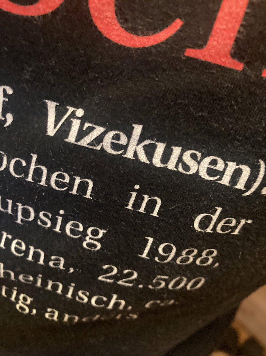 #Bayer04  #BayerLeverkusen  irgendwie Old Fashion mein Shirt <a href="/bayer04fussball/">Bayer 04 Leverkusen</a> Glückwunsch  Danke🍾