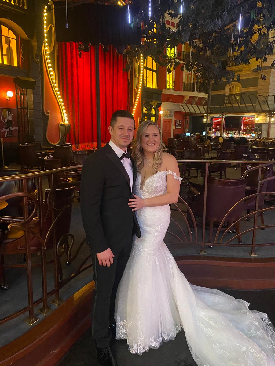 Sammybuckley89's tweet photo. Mr and Mrs Bricknell ❤️ @Brickers1985 https://t.co/iP5BnxwUMk