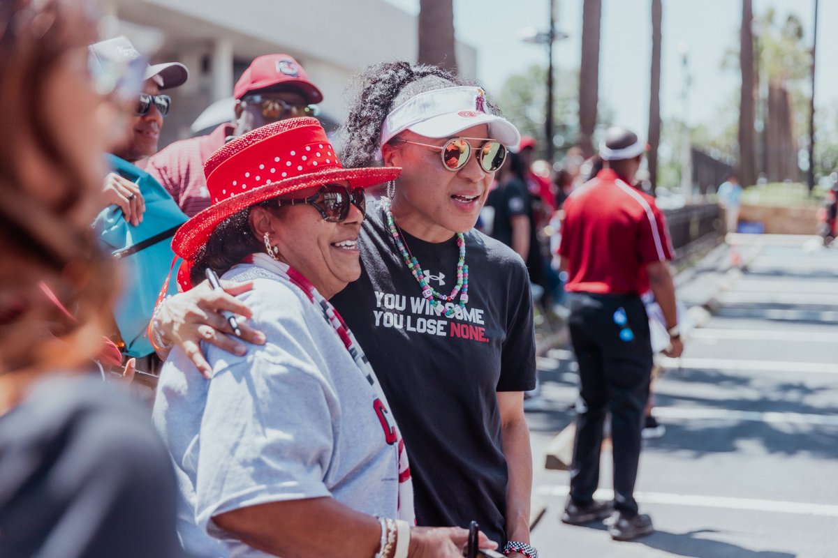 South Carolina Women's Basketball tweet media