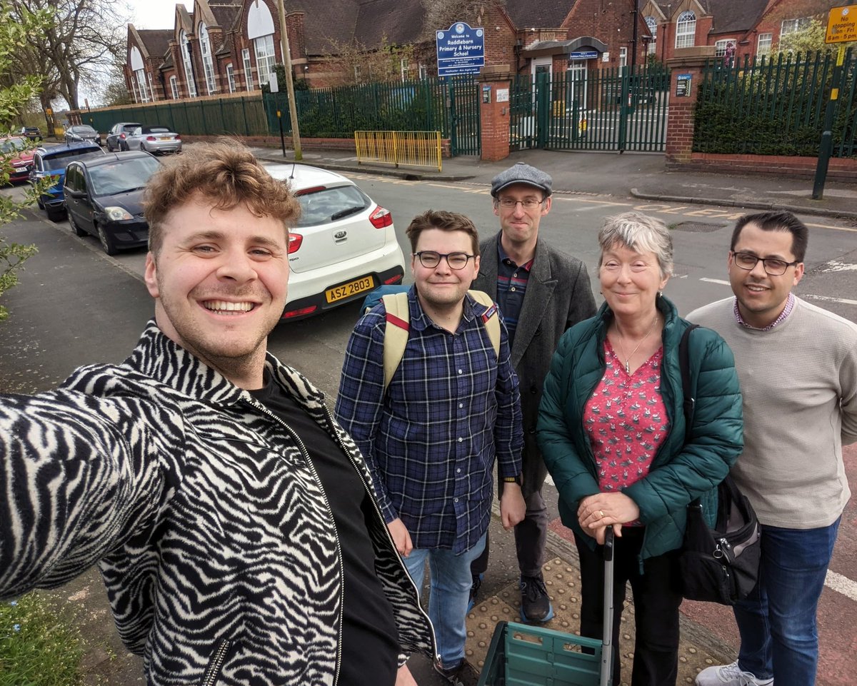 Another lovely day in Bournbrook and Selly Park supporting @JScottBSP @RichParkerLab and @SimonFosterPCC 🌹