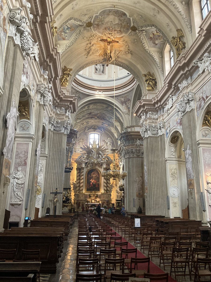 At St Anne’s Church in Krakow - the church for the Jagiellonian University, where he was a university chaplain - I lit candles and asked #PopeStJohnPaulII to pray for #JimmyLai, #HongKong, #Tibet, #Uyghurs, #China, #NorthKorea, #Myanmar, #Ukraine, #Israel, #Gaza 

#FreeJimmyLai