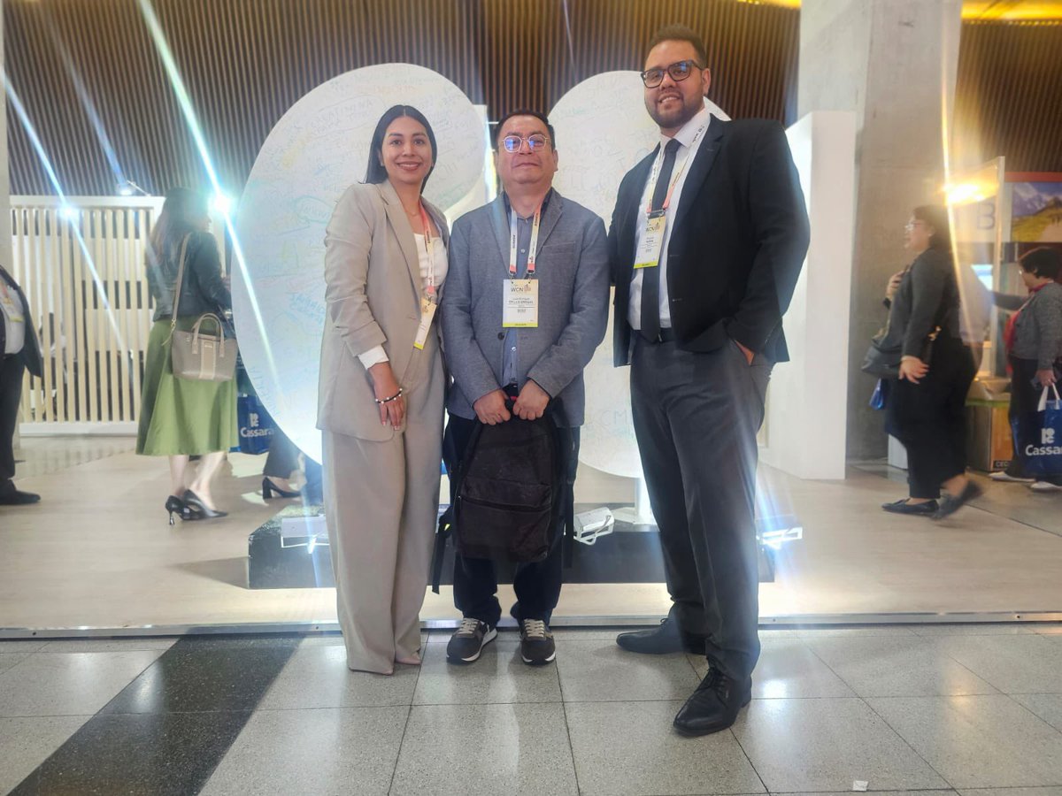 Glomerulovers team dia 2
#ISNWCN
@Ribva @AryMartnez16 @LuisAlvarezRa @ISNkidneycare