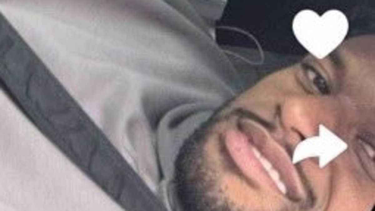 Daily Mail Online on X: Juju Smith-Schuster appears to share graphic  snapchat selfie with his penis exposed in a car with a woman before New  England Patriots star hastily deletes the image