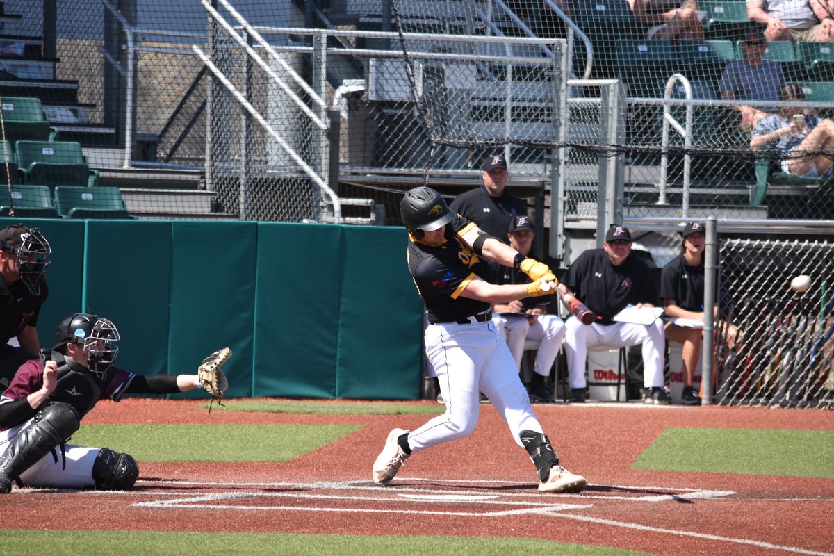 UWO Baseball tweet media