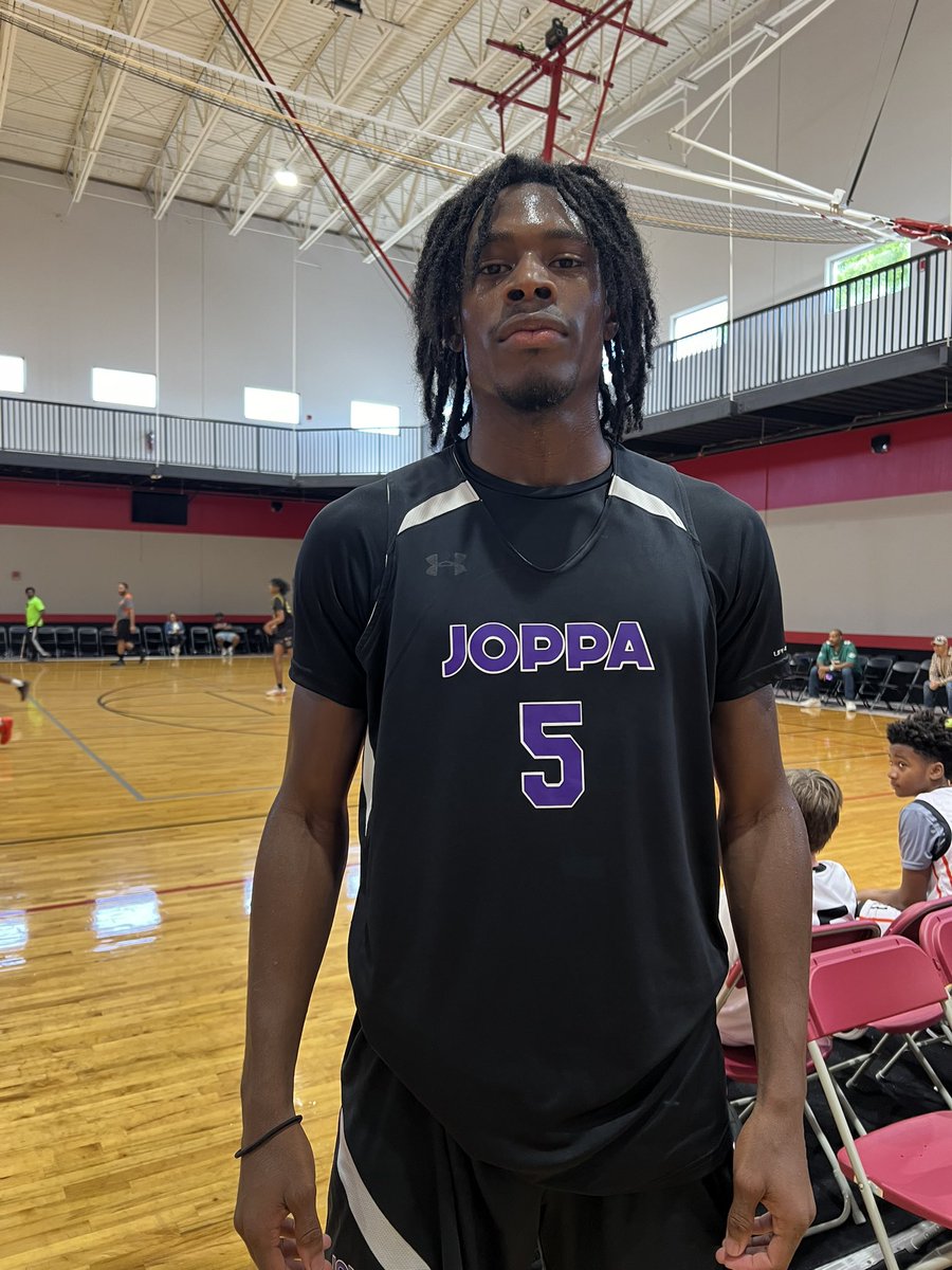 Jalen <a href="/theroclee/">Jalen “Roc” Lee ✪</a> Lee combined for 76pts today <a href="/SourceHoops/">Source Hoops</a> 

42pts vs FOTL Select
34pts vs Team Roberson 
@WestOaksAcad