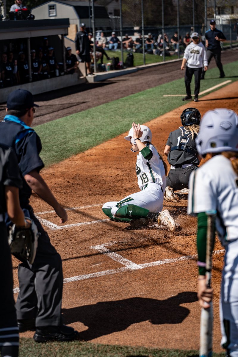 CSUSoftball's tweet photo. T1: Rams on the board first! ☝️
Maya scores Ashley on a pop fly after Ashely's lead off triple!

#Stalwart x #CSURams https://t.co/5ebg8ng6s3