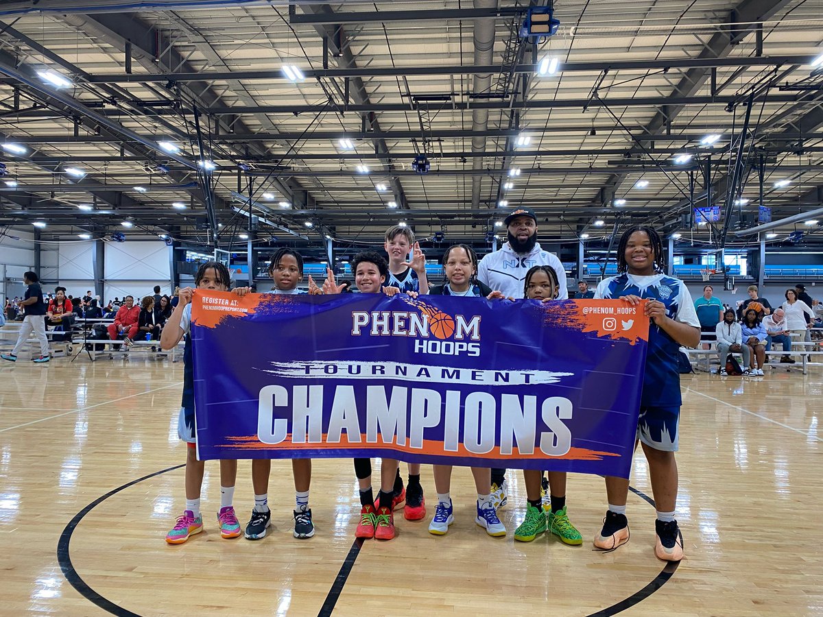 Phenom_Hoops's tweet photo. Congrats to NXT Elite for winning the 11U championship at #Phenom757Showcase https://t.co/ja1xoSTVWW