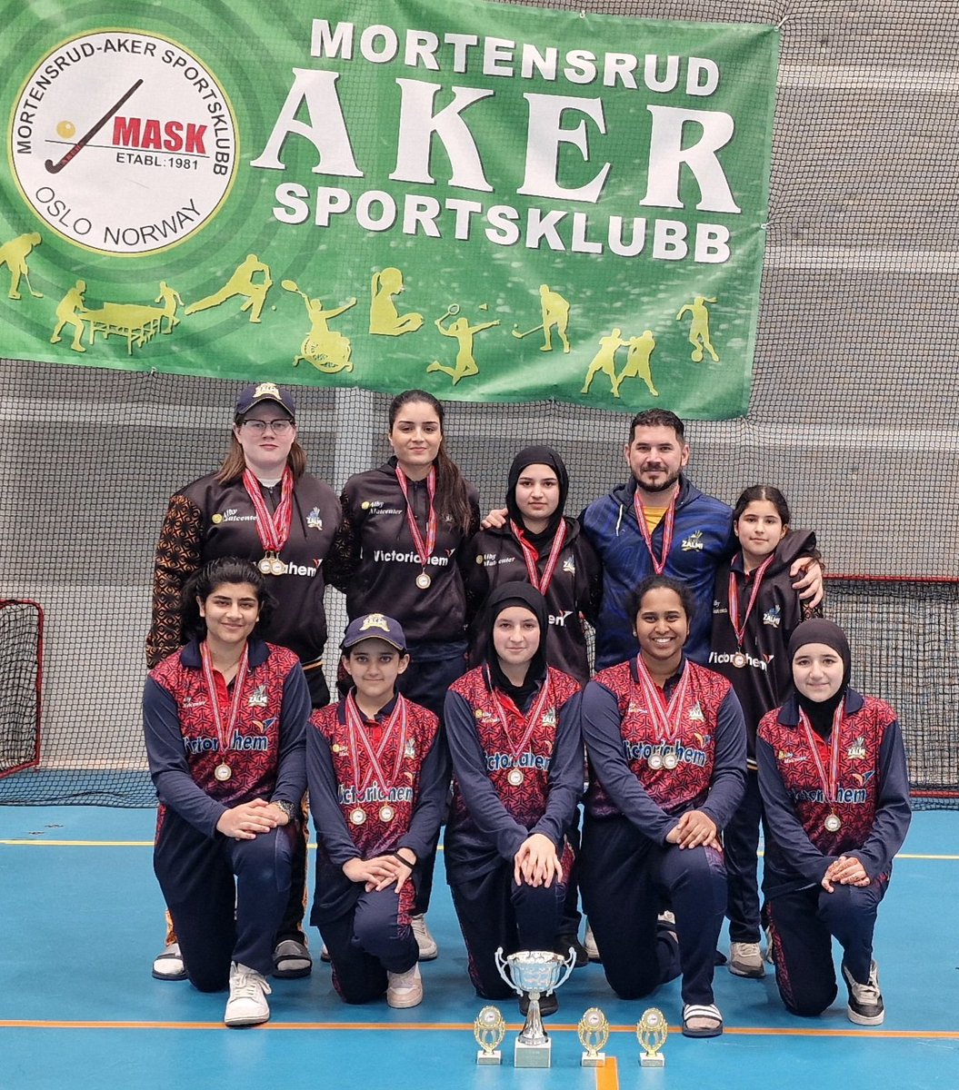 AlbyCricket's tweet photo. NORWAY 🇳🇴 TOUR 2024
We played 6 matches and remained unbeaten in the tournament.

CHAMPIONS OF INDOOR TOURNAMENT IN OSLO (NORWAY) 

@GlobalZalmi @PeshawarZalmi  
@JAfridi10 https://t.co/ZAzOY6XnAF