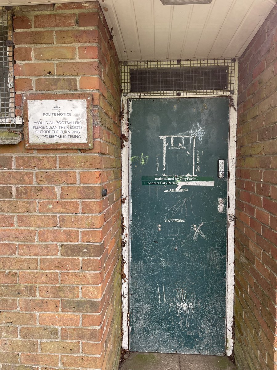 Gary Pleece tweet media