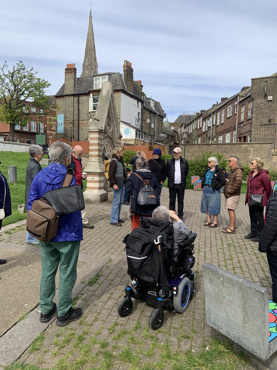 A really interesting walk this afternoon by Trudy Kuhn of the Lambeth Tour Guides Association on 'Secrets of Streatham Village' Many thanks Trudy. #StreathamHistory