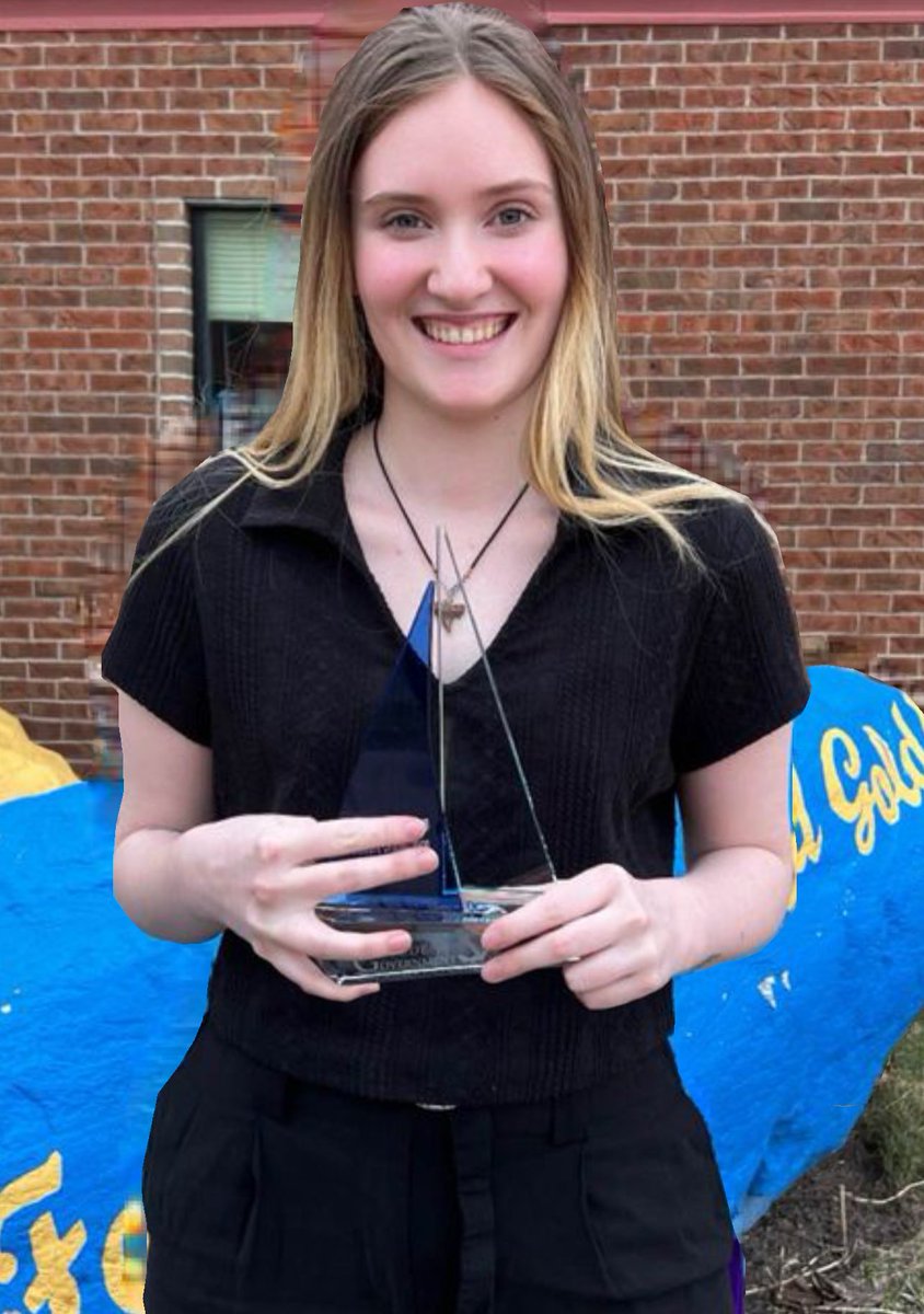 flatulantfroggy's tweet photo. This young lady @AsiaKachuk was just awarded “Sophomore of the Year” at Lake Superior State University. So proud of you Asia 🥰 https://t.co/PP3UQA3vzO