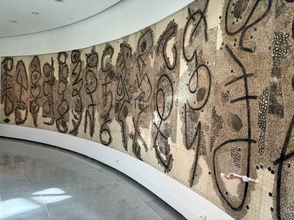 lerialc's tweet photo. Exposition de Manish Pushkale, To Whom the Bird should Speak? au musée départemental des arts asiatiques à Nice, à voir jusqu’au 28 août 2024 (et c’est gratuit !). L’œuvre présentée cet hiver au @MuseeGuimet est augmentée de 20 panneaux. 
Merci à @adrienbossard et son équipe ! https://t.co/lnWgBnY3dc