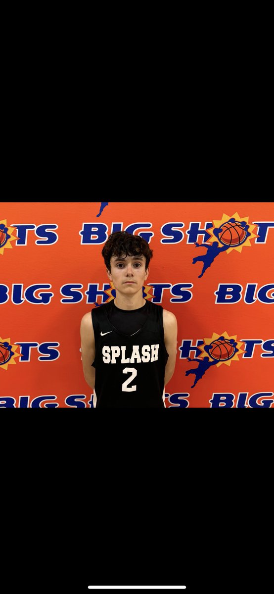 BigShotsGameMVP's tweet photo. #BIGSHOTS #WVTipOff
17U

Tribe 74
#30 Anderson McDougal 28pts
#21 Phoenix Sickle 17pts

Splash 52
#14 Donavan Brown 20pts https://t.co/TvHpGlZHLe