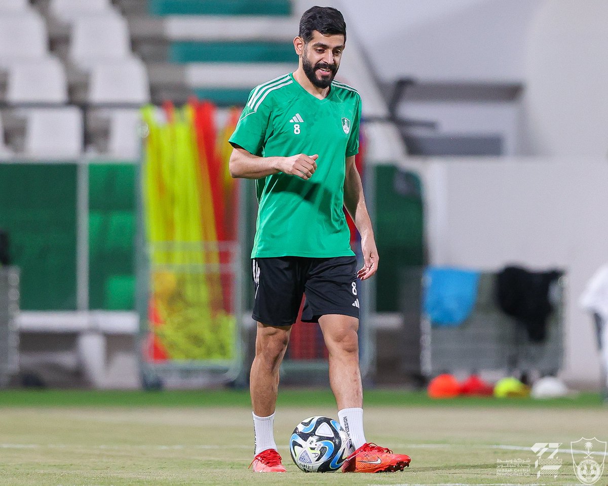 ALAHLI_FC tweet picture