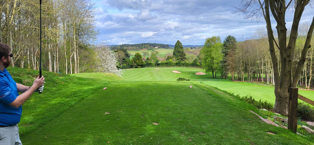 First time playing <a href="/CandBGolfClub/">C&BGC</a> today, and what a job <a href="/w83mulrooney/">Wayne Mulrooney</a> and his team are doing 👏.  Hospitality and course are both 1st class 👌🏼 #greenkeeper #greenkeeping