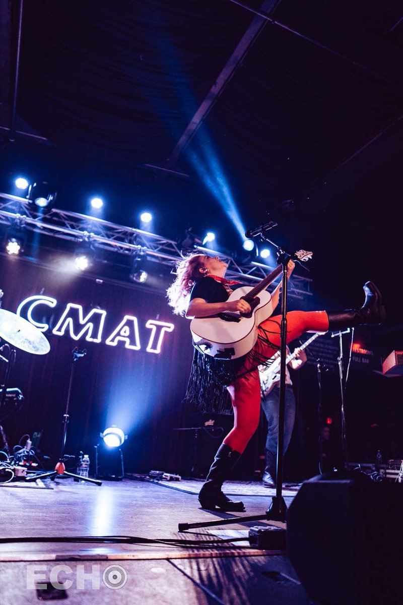 This April, Irish singer-songwriter @cmatbaby played Brighton Music Hall for her first ever show in Boston promoting her recent sophomore album 'Crazymad, For Me.' 📸 Kimmy Curry readechoonline.com/gallery-cmats-…