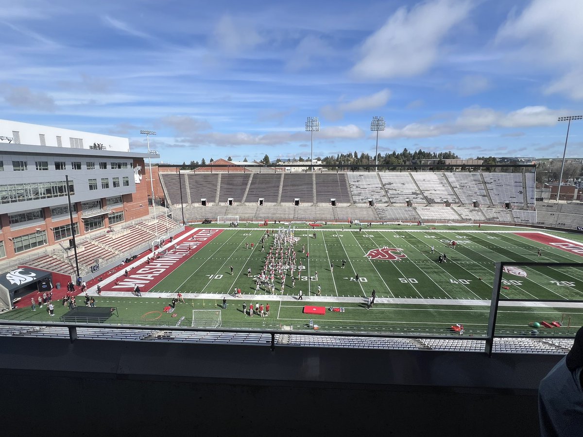 willvaughn_5's tweet photo. Had a great day at @WSUCougarFB Junior Day! Great to meet @arbuckle_ben @Coach_Kuz @CoachDickert and learn about your awesome program. Thank you for your time and I look forward to coming back. #GoCougs @issaquahfb #2025QB https://t.co/8xIUsjkuPj