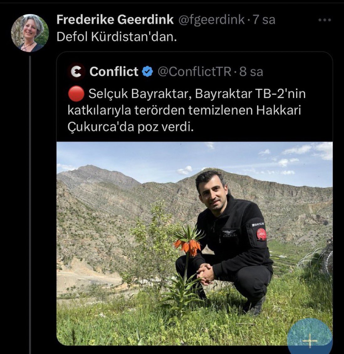 SELÇUK BAYRAKTAR Laleyi dikmiş...🤭 (Tersden)