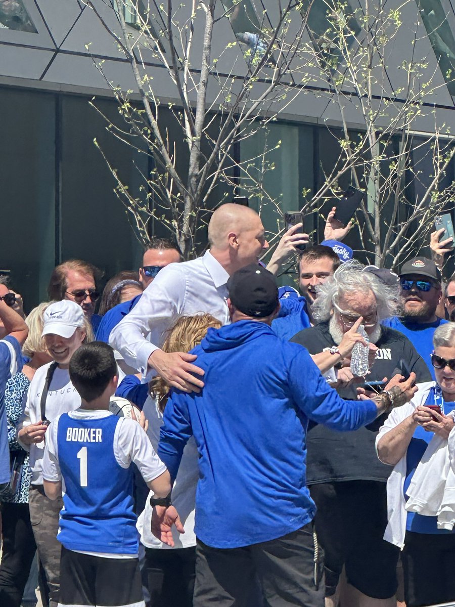 DaltonJJones19's tweet image. Pope has arrived