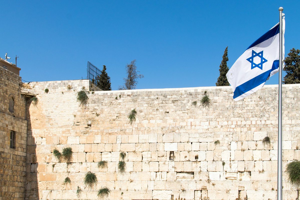 J__Benavides's tweet photo. Am Israel Jai!!!!!!!!!!!

עם ישראל חי https://t.co/i5UjXI4AVv