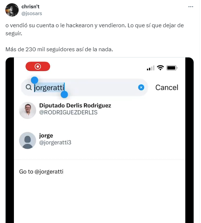 EPInoticias's tweet photo. Usuarios de Twitter comentan que el comunicador Jorge Ratti habría cedido o vendido su cuenta al diputado colorado Derlis Rodríguez

El legislador apareció de la noche a la mañana con 232.700 seguidores y al hacer la búsqueda de Ratti aparece la cuenta de Rodríguez 

Vía @jsosars https://t.co/D8FgeT9ZHo