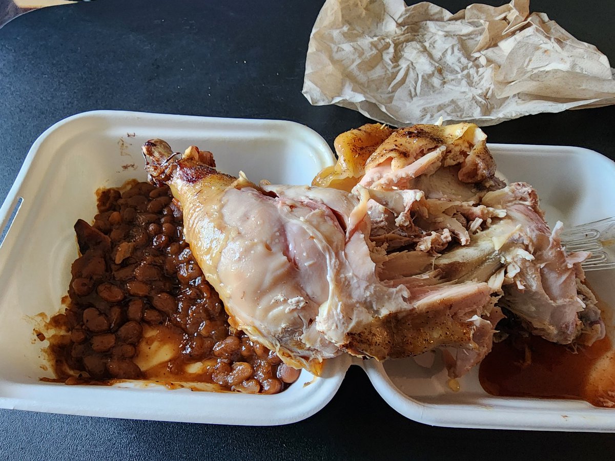 Coach_Bumpers's tweet image. Thank you @AmericanLegion post 127 for this wonderful smoked chicken and delicious baked beans, free for vets. This pairs  well with @USFLPanthers and @XFLRoughnecks Game today @TheUFL @UFLCenter 
#ESPNonABC 
#UFL2024