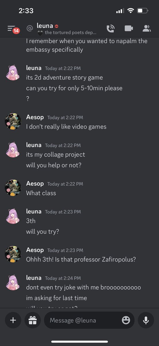 AesopHimself's tweet photo. My hobby is now fucking with discord scammers. 

Don’t think this is weird when you log back in @leunarie https://t.co/iaVEOqVP0H