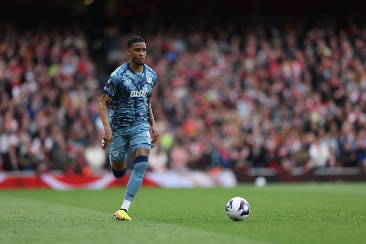 What a great afternoon in London! +3 and a clean sheet 🔥😍 #UTV 💜