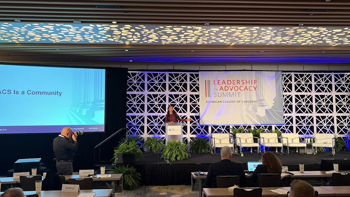 Our Executive Director @pturnermd stresses that the ACS is a community. The talks we've heard today represent our incredibly meaningful network of members. #ACSLAS24