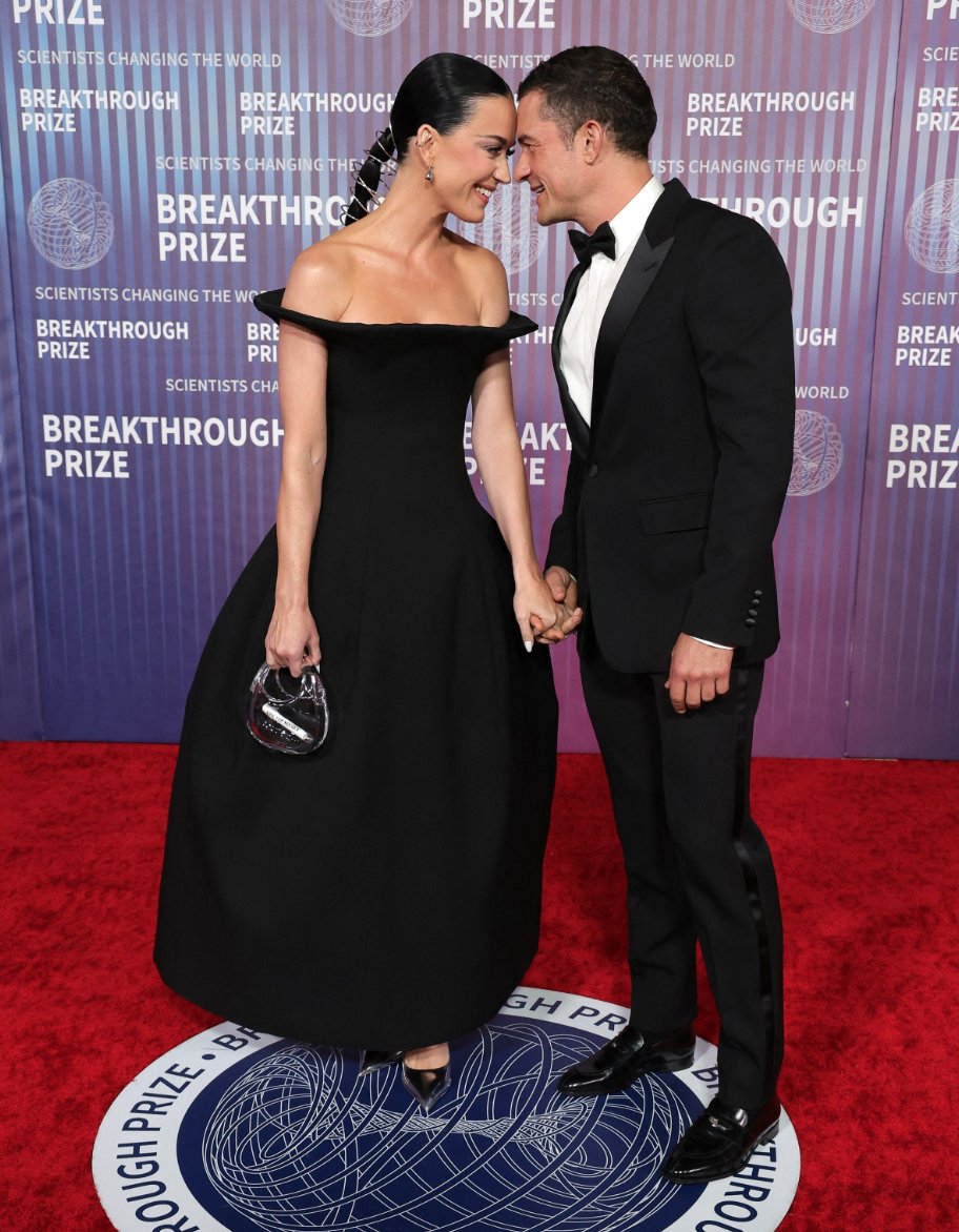 📸 | 'Cause I understand you, we see eye-to-eye ❤️ !
Katy Perry et Orlando Bloom  #BreakthroughPrize