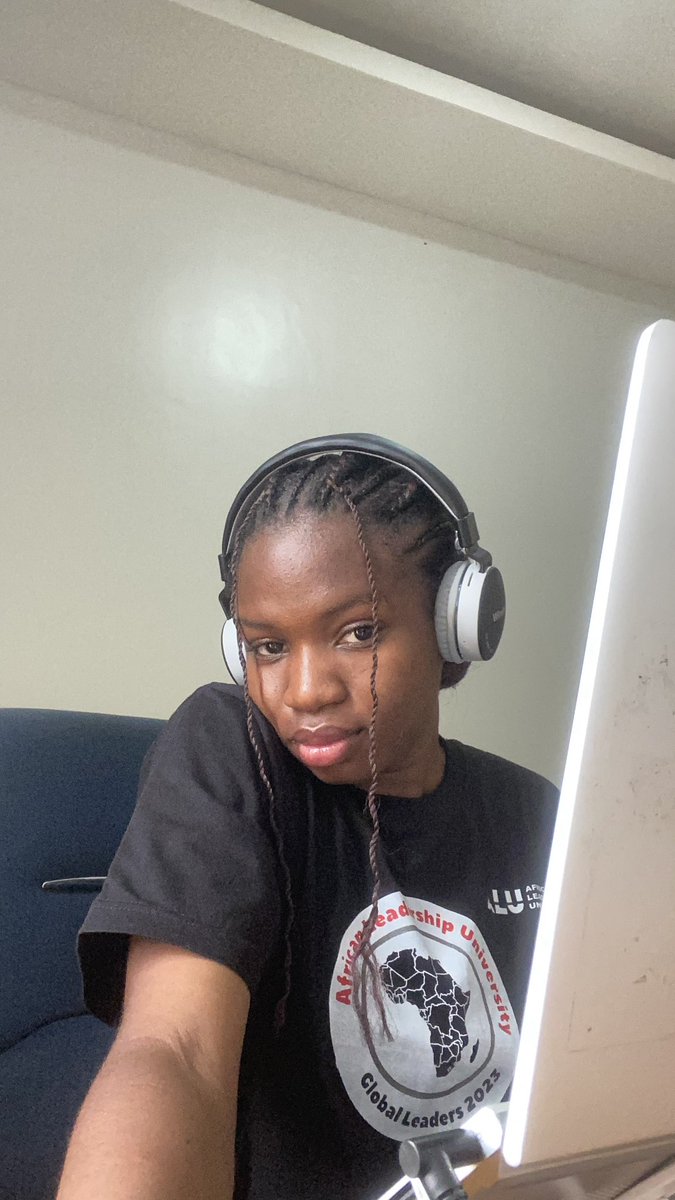 I will be joining the 25 days of data challenge 📊📈📝by @womenindataafrica  which is starting tomorrow. I will be sharing my journey here. 
Theme: Stay Focused, You can do it Awinpang!!!!😎