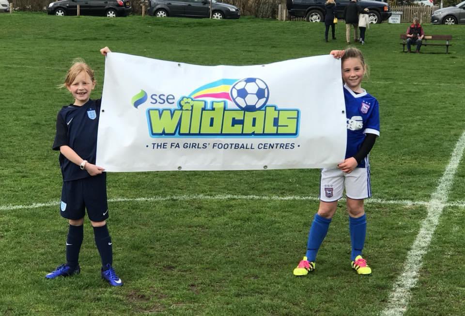 wtfc_ladies_dev's tweet photo. Six years ago we started off with with just a handful of girls, and next season we will have teams playing league football from U9’s to U16’s:-)

We can’t do this without all of our fantastic managers &amp; coaches, and not forgetting all of our wonderful girls 🖤🤍 https://t.co/O64oXIbMTZ