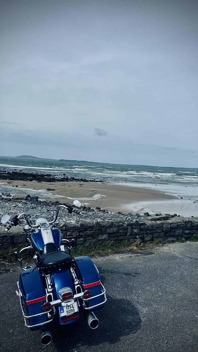 The mouth of the Shannon Estuary, Kerry, Ireland 🇮🇪 on #RoadKing #harleydavidson