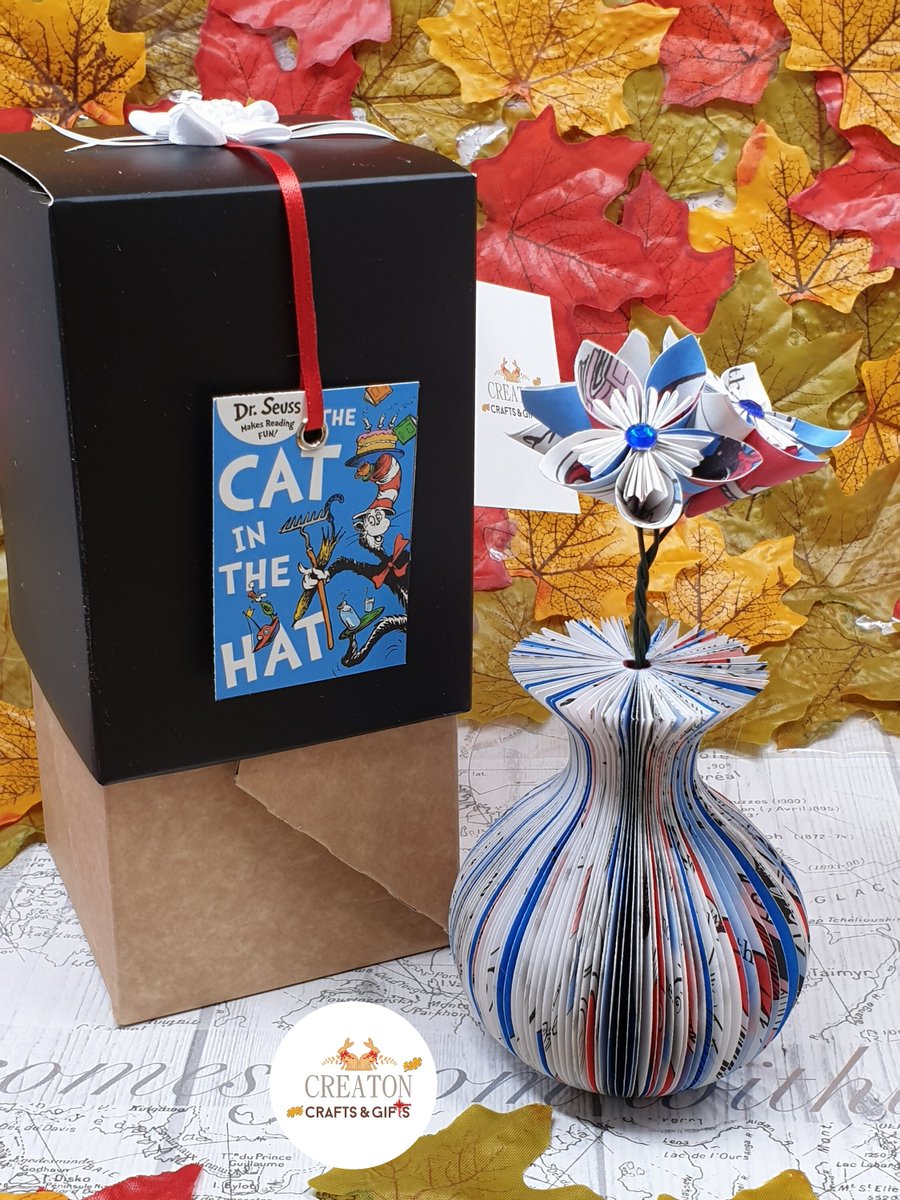 Cat in the Hat vase and Origami Flowers - Paper  - Flowers anniversary - Teacher Gift creatoncrafts.etsy.com/listing/741374… #CreatonCrafts #MHHSBD #EpiconEtsy #WomaninBiz #Handmade #DrSeuss